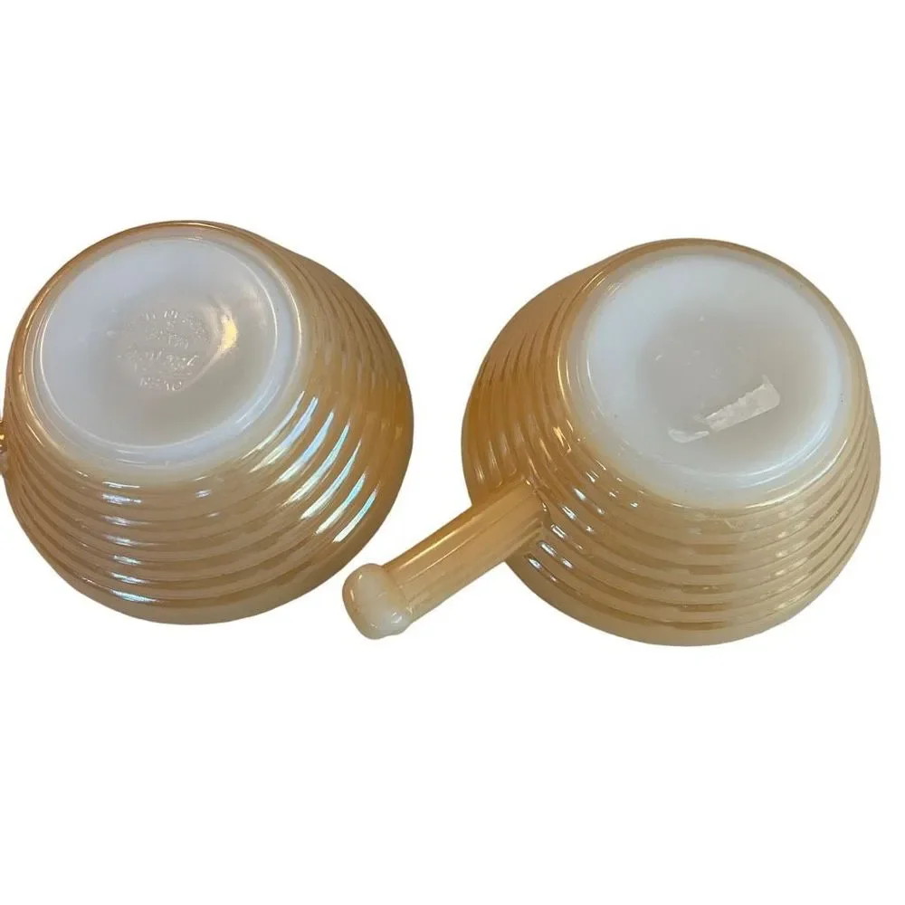 Vintage Fire King Peach Lustre Beehive Bowls With Handles Set Of Four Bowls‎